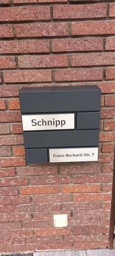 Customer photo review of Absenkautomatik für Briefkastendeckel