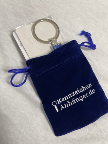 Customer photo review of Kennzeichen Schlüsselanhänger Mini Nummernschild Metall