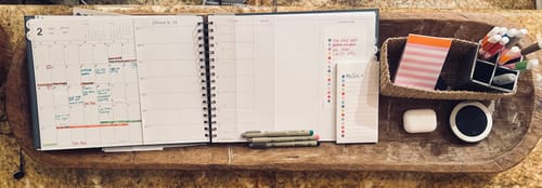 Customer photo review of 2025 Horizontal Weekly Planner, Kenwood Lane