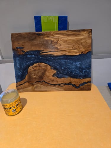 Customer photo review of 16x12x2" Silicone Mold For Epoxy Resin - Charcuterie Board Mold