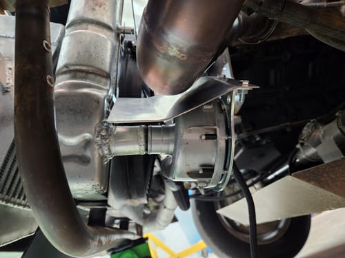 Christopher N. review of Davies Craig EWP150 90° Steel Mounting Bracket 26-10019 image 1 out of 4