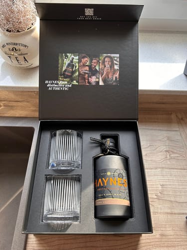Customer photo review of HAYNES Rum Tumbler Bundle