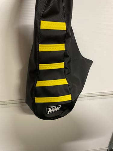 Customer photo review of Custom Seat Cover: Macfox X1