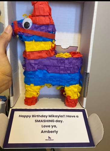 Customer photo review of Confetti Birthday Piñatagram