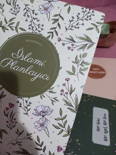 Customer photo review of İbadet Rehberi İslami Planlayıcı Çiçek Desenli Kapak