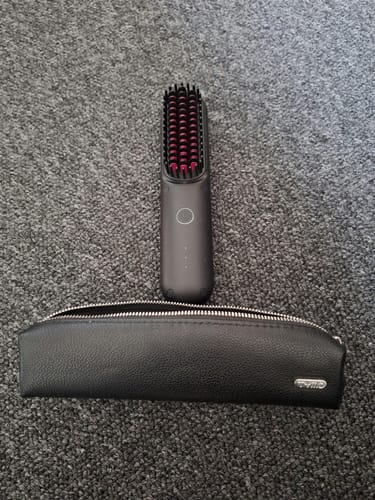 Customer photo review of BrushX Ionic Porta Styler