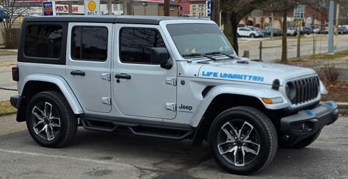 Customer photo review of Hood Lettering | Set of 2