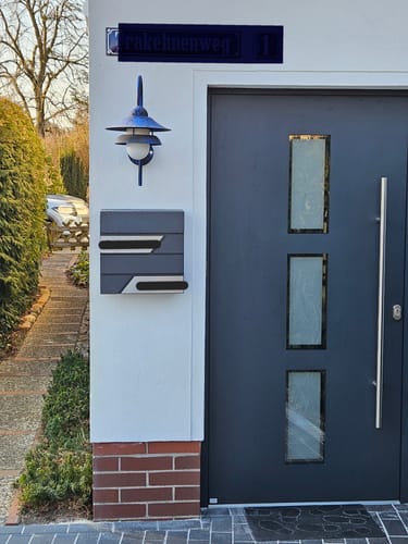 Customer photo review of Absenkautomatik für Briefkastendeckel