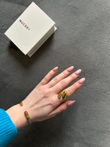 Ambre P. review of HELY image 1 out of 1