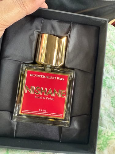 Customer photo review of Nishane Hundred Silent Ways Extrait De Parfum For Unisex