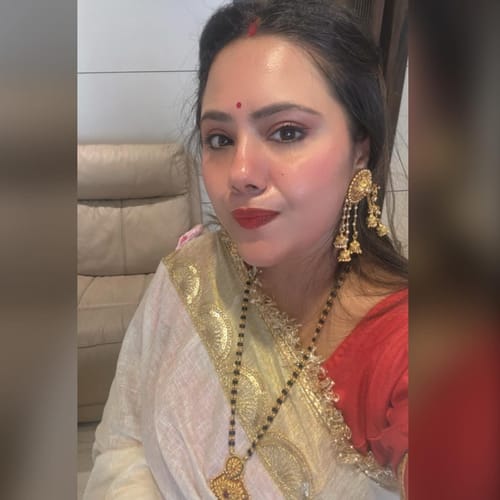 Customer photo review of Pure Handwoven Linen Saree