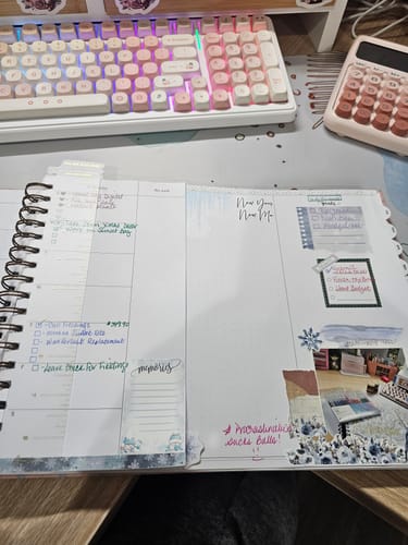 Customer photo review of Vertical Weekly/Hourly Schedule