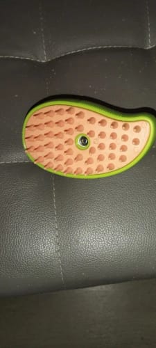 Customer photo review of Cat Steamy Brush – Grooming & Massage Tool for Pets