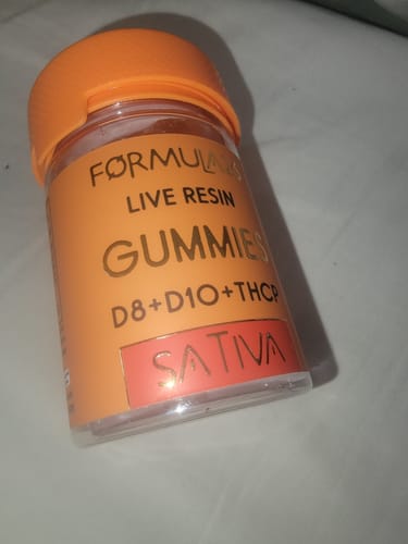 Customer photo review of Dracula BLOOD ORANGE 4000mg THC Gummies 20 Count