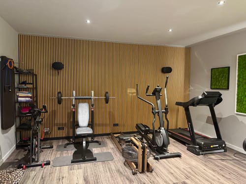 Customer photo review of Akustikpaneele Rustikale Eiche - 300 cm x 60 cm