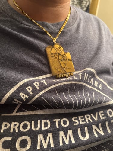 Cyonni Q. review of Custom Photo Engraved Pendant Necklace image 1 out of 1