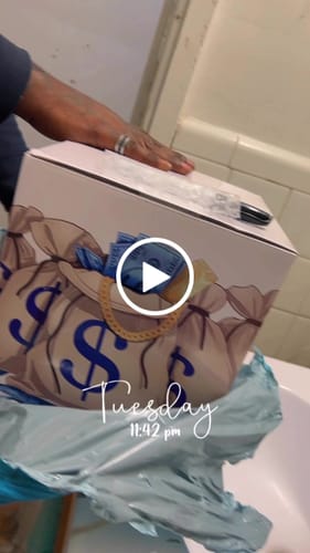 Customer video review of Hussle Blu | $10K SmashBox
