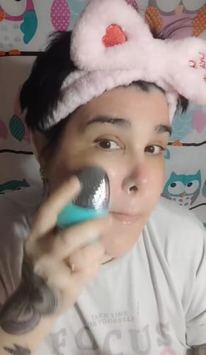 Customer photo review of Sunmay Oval Sonic Facial Cleansing Brush with Ionic Tool - U.S. Stock