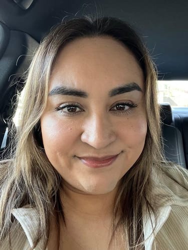 Customer photo review of FEATHER Self-adhesive Cluster Lashes