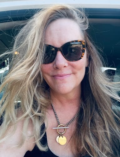 Customer photo review of BETSY Double Threat