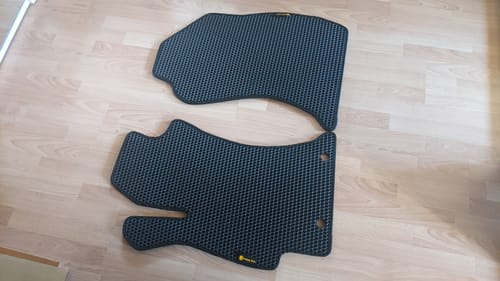 Holger K. review of Auto Fußmatten nach Maß - Vorne image 3 out of 3