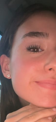 Customer photo review of 0.50-1.50 CT Round Cut Natural Diamonds - Diamond Earrings