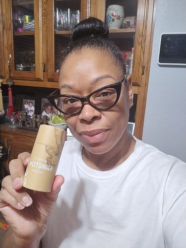 Customer photo review of Sweet Ginger Vapor Rub