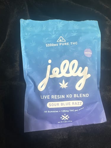 Customer photo review of Jelly KO Live Resin Gummies *Warning: High Potency!*