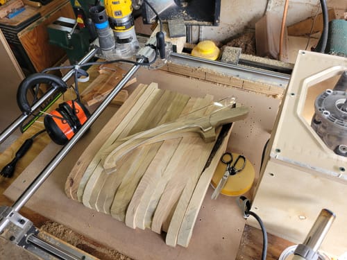 Customer photo review of 15.9X2.75" Bread Cutting Bow Knife 1 Acrylic Router Template