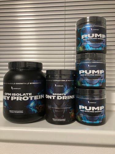 Zákaznická recenze s fotkou produktu Pump Non-Stim Pre-workout
