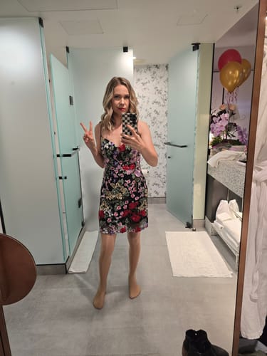 Customer photo review of Nicole Mini Dress by Mac Duggal - RENTAL