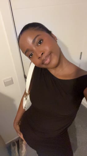 Customer photo review of FLAWLESS FINISH CONCEALER PRO