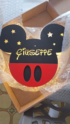 Customer photo review of Lampada Topolino a Parete con Nome Personalizzato