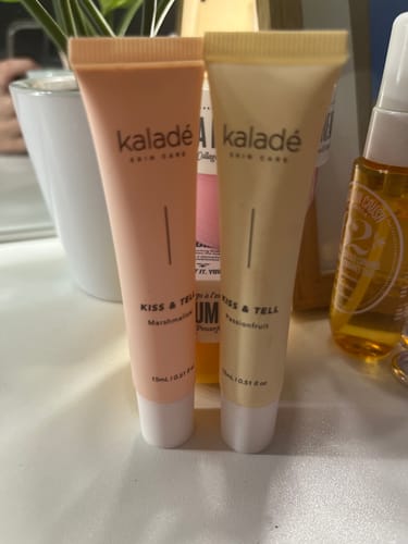 Customer photo review of Kiss & Tell Lip Balm