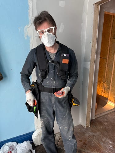 Customer photo review of Essential Low Profile Toolbelt