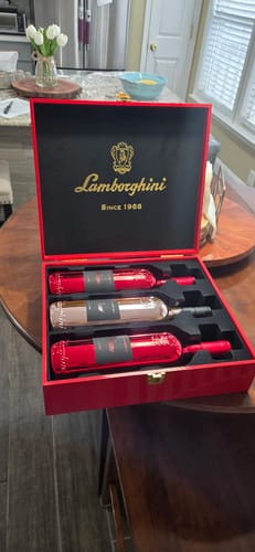 Customer photo review of NEW | Lamborghini LUXE Collection: Valentines Edition Rose & Red