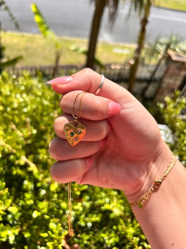 Piper L. review of Cheers to Love image 1 out of 3