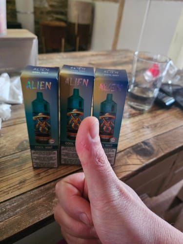 Customer photo review of JNR - Alien 10K - Puff Jetable / Disposable