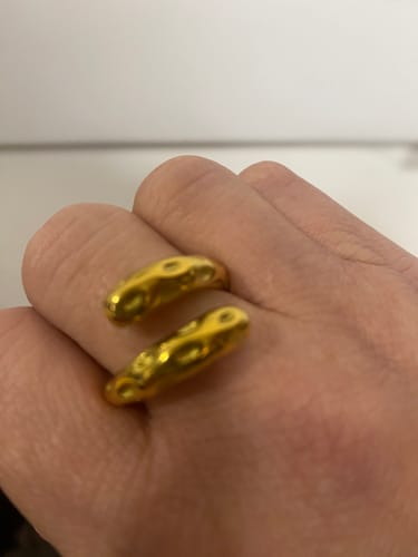 Customer photo review of ‘Selva’ Molten Twist Ring