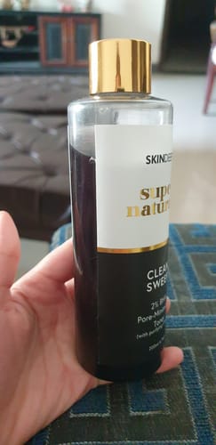 Mahrukh K. review of CLEAN SWEEP - 2% BHA Pore-Minimizing Toner (w/ purifying Charcoal) image 1 out of 1