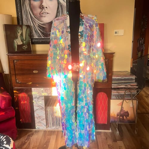 Customer photo review of Women Fashion Pink Sequins Mesk Long Coat Sequined Cloak Punk Singer Hip Hop Stage Clothes Drag Queen Costume Loose Overcoat