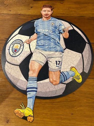 Customer photo review of Kevin De Bruyne - Wooden Puzzle