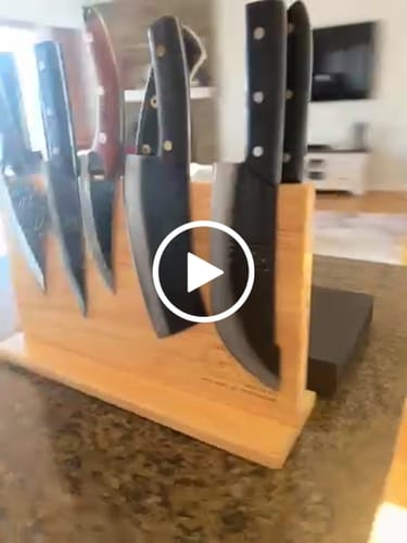 Customer video review of 7" Chef’s Knife