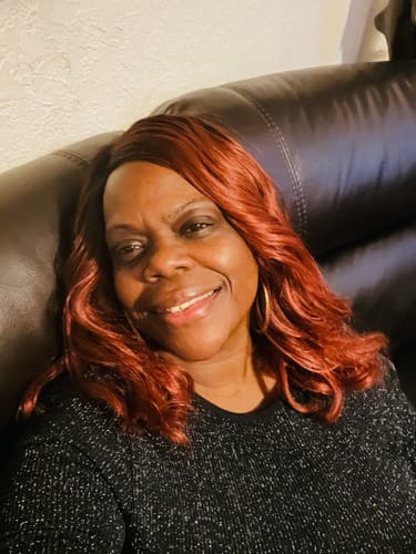 Customer photo review of Sensationnel Synthetic Dashly Lace Front Wig - LACE UNIT 4