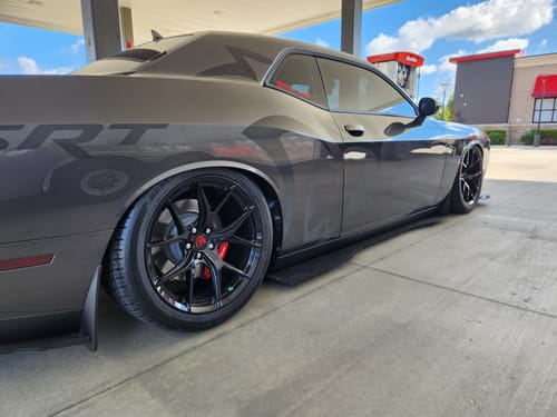 Customer photo review of RV-MR05 DEEP CONCAVE MONOBLOCK FORGED WHEELS