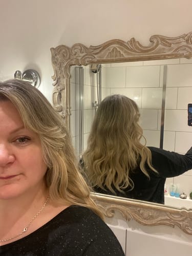 Customer photo review of 14" Wavy Clip In Hair Extensions