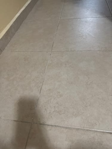 Customer photo review of Kit de limpieza: Cepillo de Limpieza Multiusos + 3 Desmanchadores de Juntas 1L