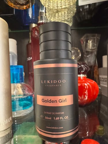 Customer photo review of Golden Girl