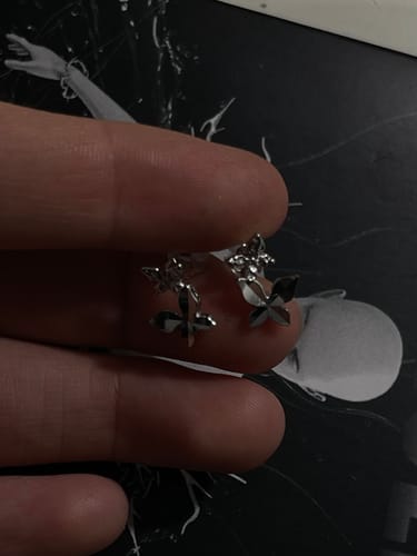 Customer photo review of Whiterfly S925 Sterling Silver/18K Platinum Plating Butterfly Ear Clips & Earrings™