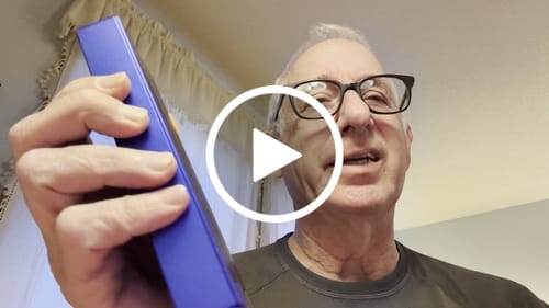 Customer video review of 2-Week Pill Case